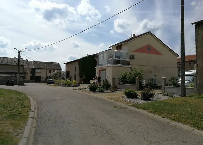 Chez Violette Destry